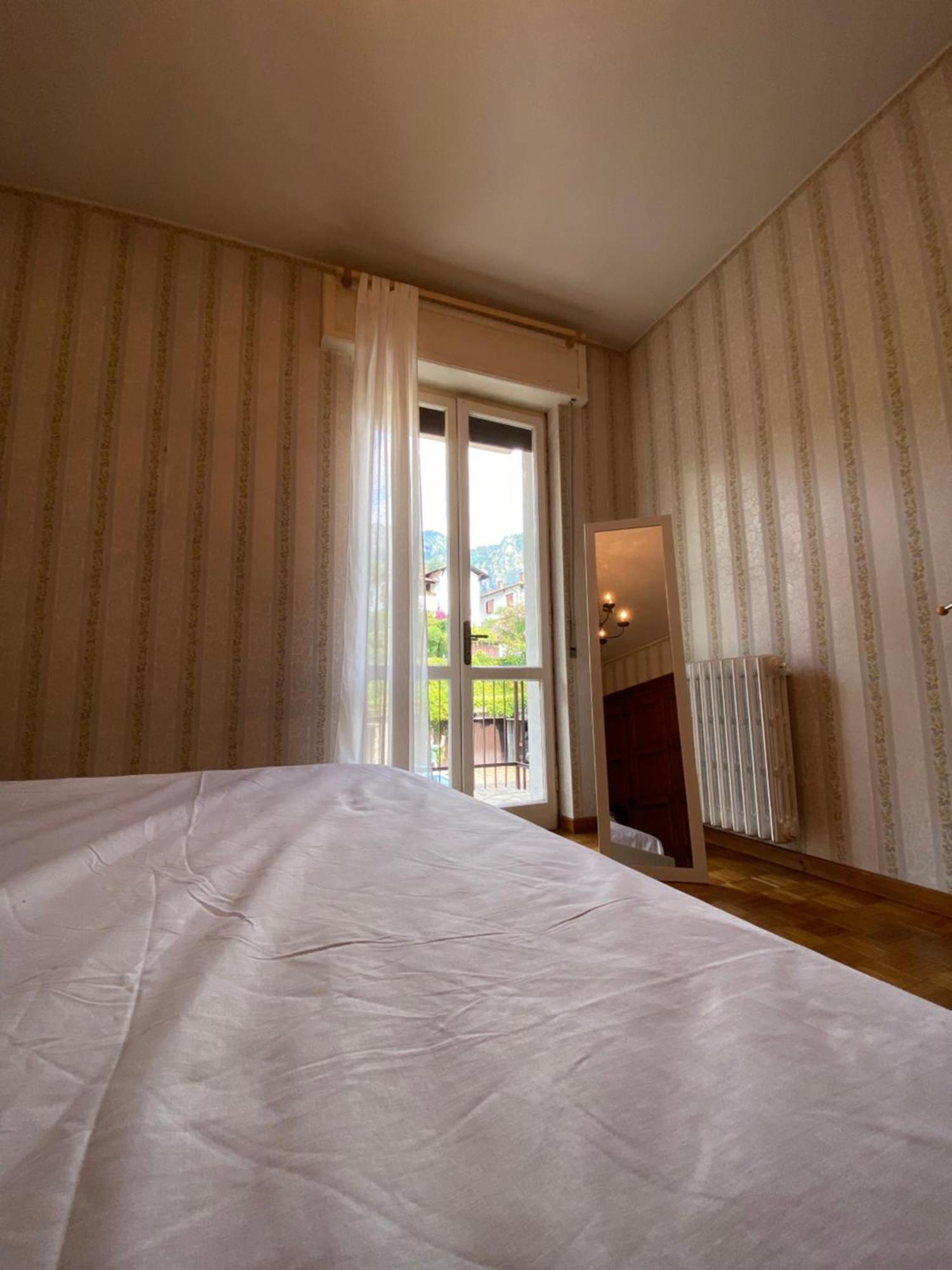 Como Lake Panorama Apartment Cadenabbia Eksteriør billede